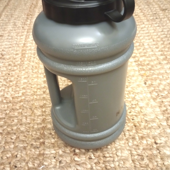 Hydro Jug and Sleeve - Picture 11 of 11